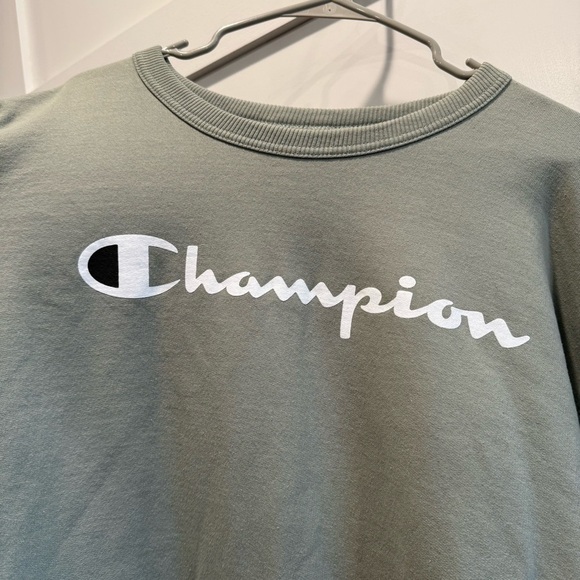 Green 2XL Champion Men's Green Crewneck - Picture 3 of 8